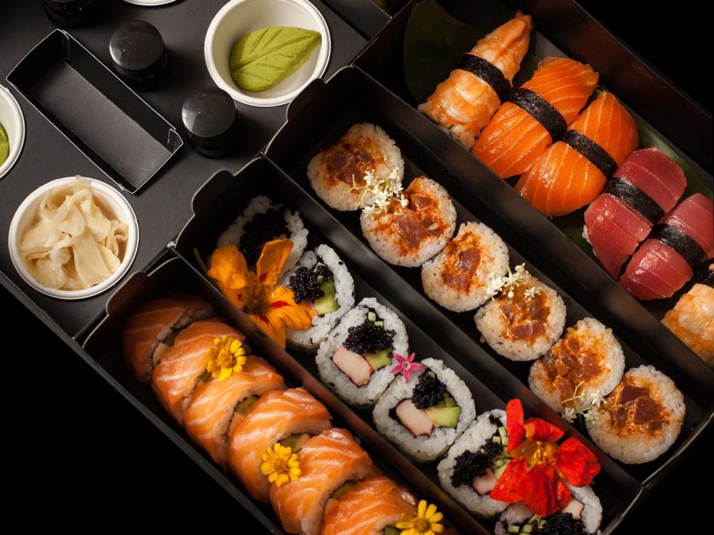 Set #1 Classic Rolls & Nigiri Box 30 Pcs